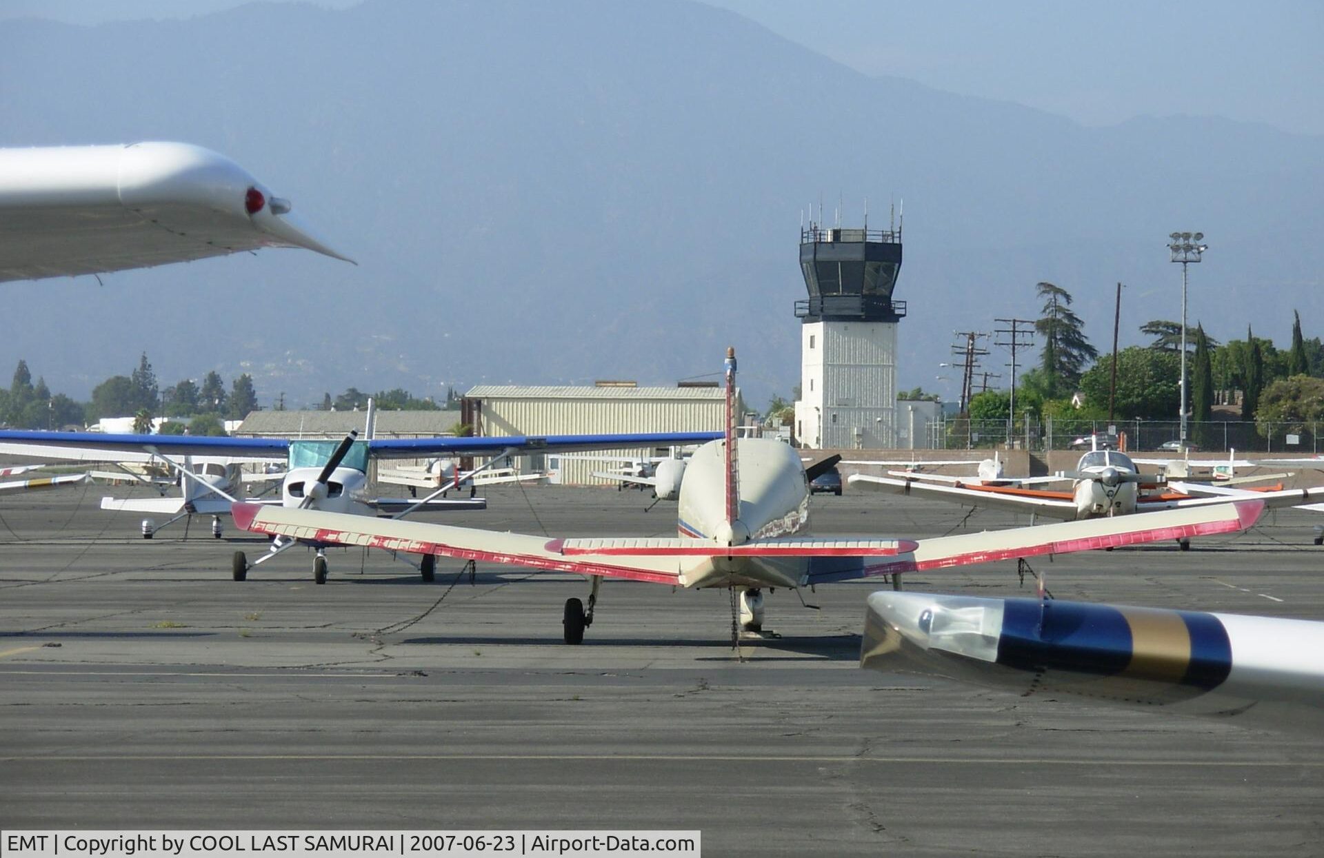 San Gabriel Valley Airport (EMT) image