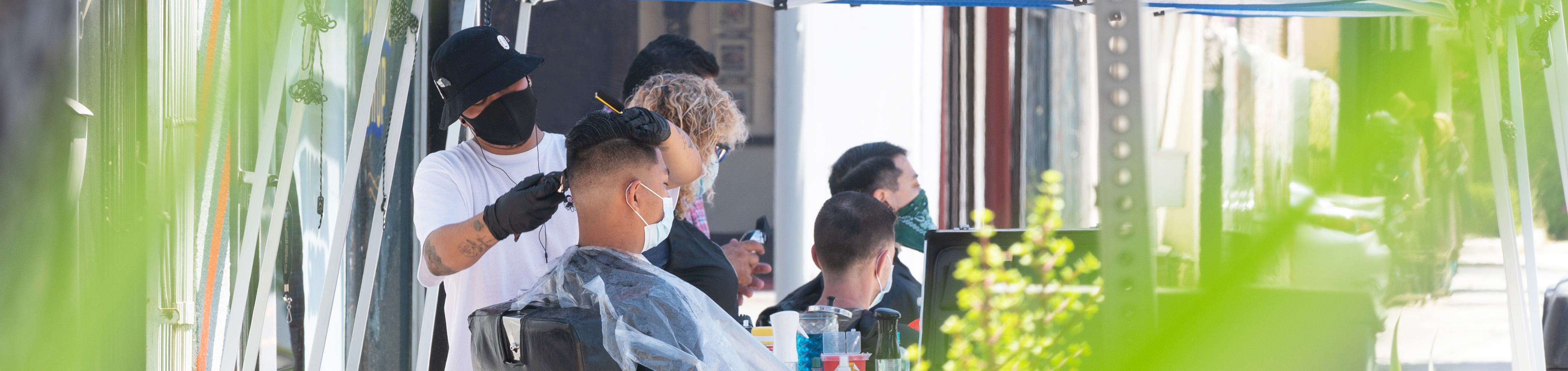 outdoor hair salons