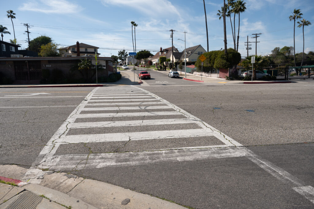Photo of Overhill Drive and 58th Place (westbound)