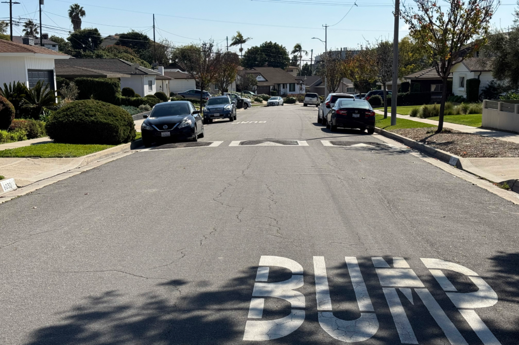 Photo of Kings Road between Orlando Avenue and 64th Street (southbound)